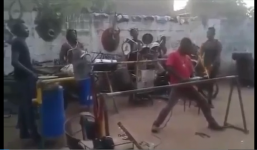 Ban nhạc sống 'khủng' nhất mọi thời đại